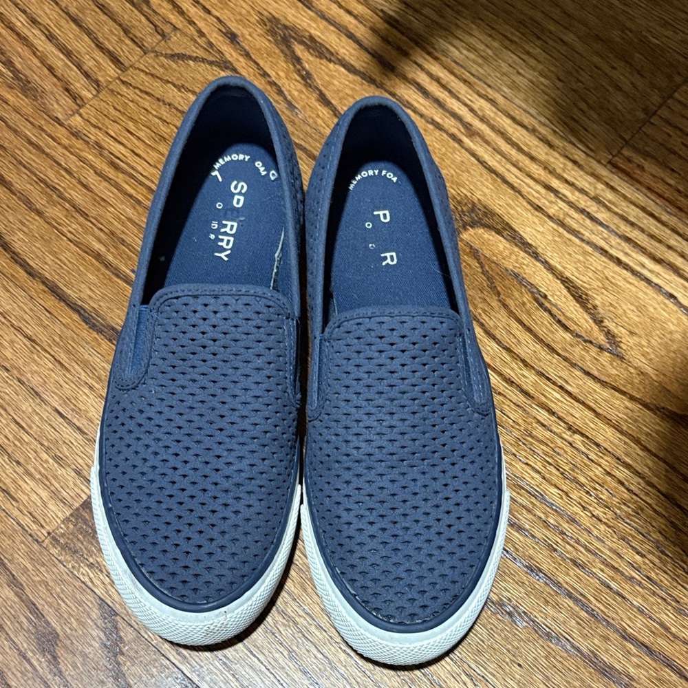 Women’s navy Sperry slip on sneakers - Picture 3 of 3